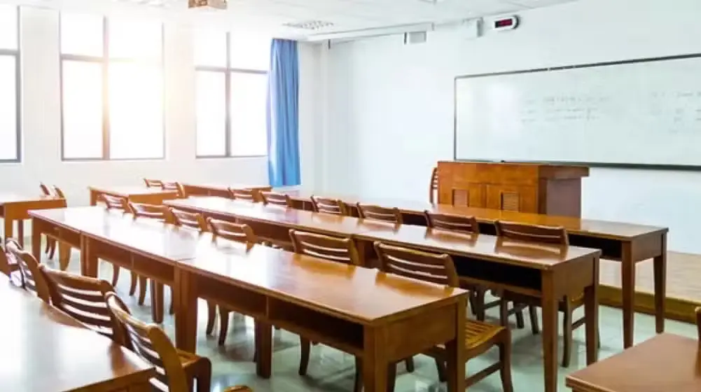 Lahore Education Authority Orders Action on Private Schools