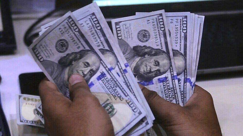 Pakistan Posts Current Account deficit in August or 5 245 million