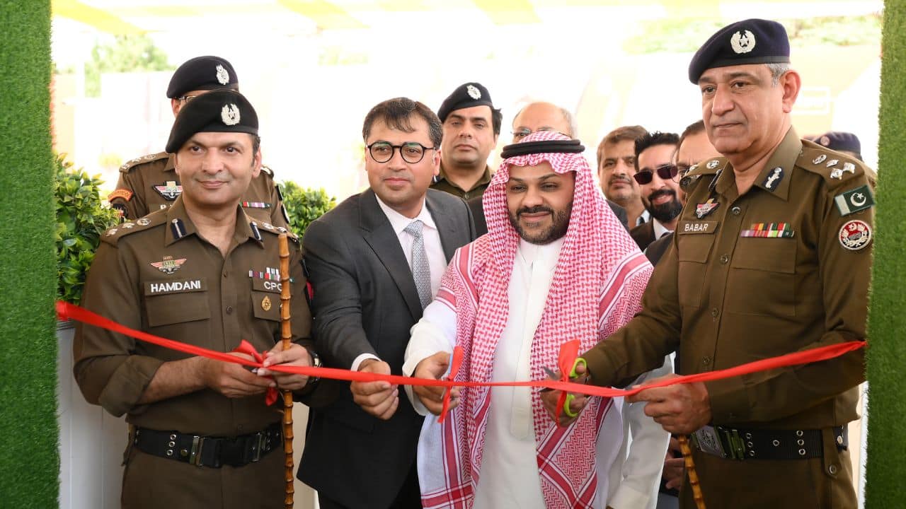 Wafi Energy launches second retail station manufactured with recycled plastic in Rawalpindi
